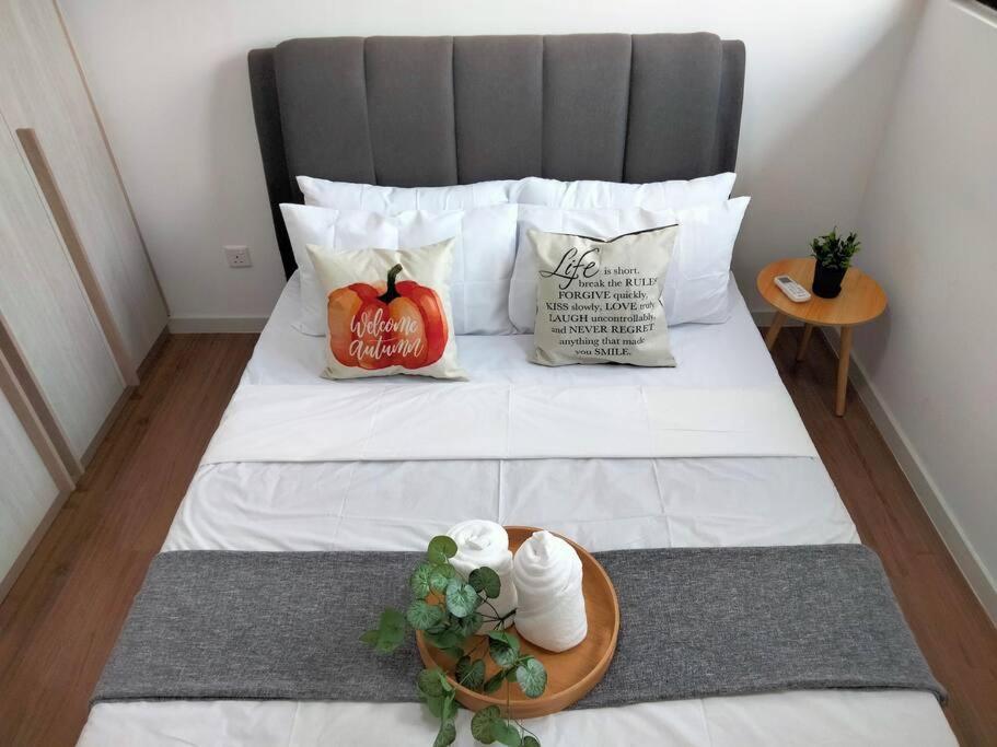 Apartment M Vertica I Homebrickz Kuala Lumpur