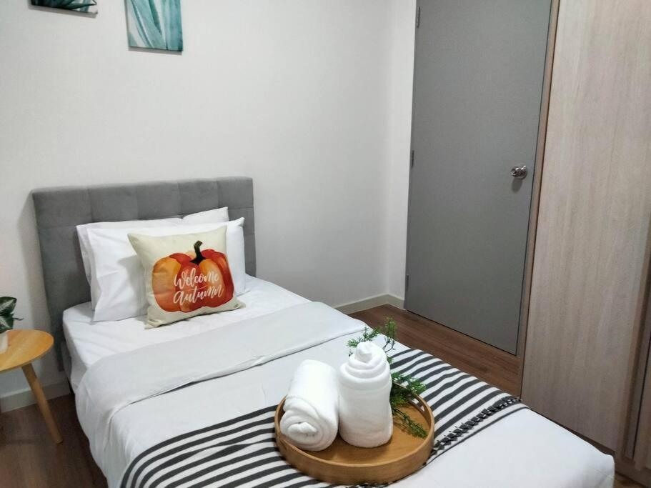Apartment M Vertica I Homebrickz Kuala Lumpur